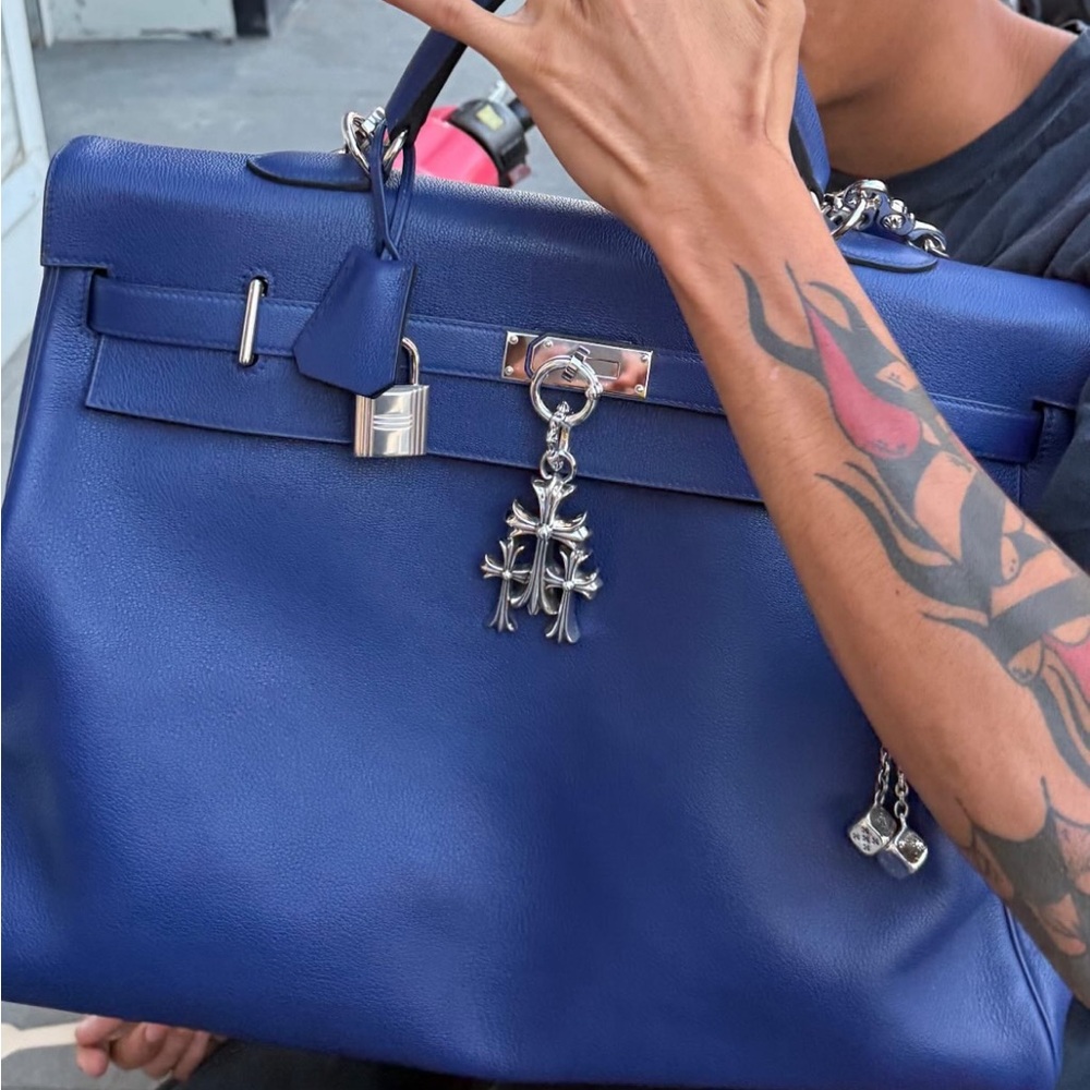 Meet your Posher, Nico